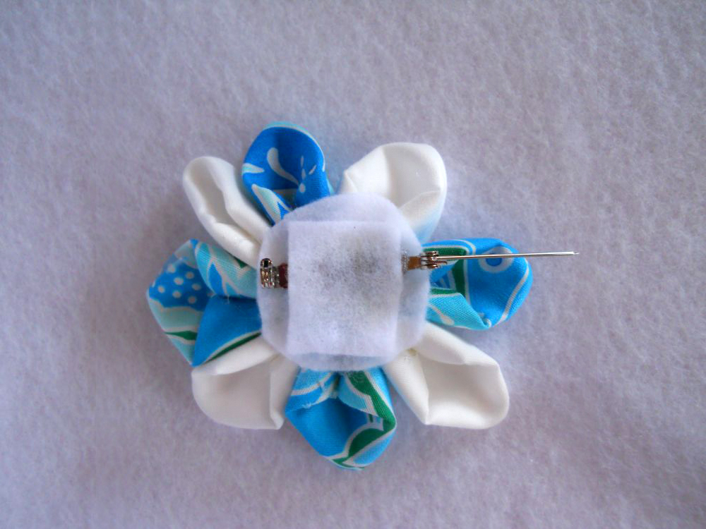 12 Floare Kanzashi