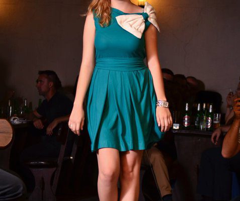 Dress code: Chic – prezentare Alexandra Stan