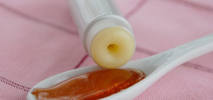 Din lumea cosmeticelor handmade – balsam de buze