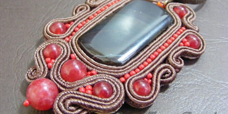 Pe urma firului soutache cu Andreea Z