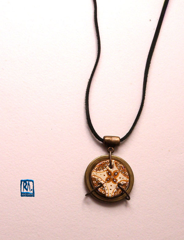 RA-PENDANT-FLOWERS-ON-A-WHITE-LAKE-handmade