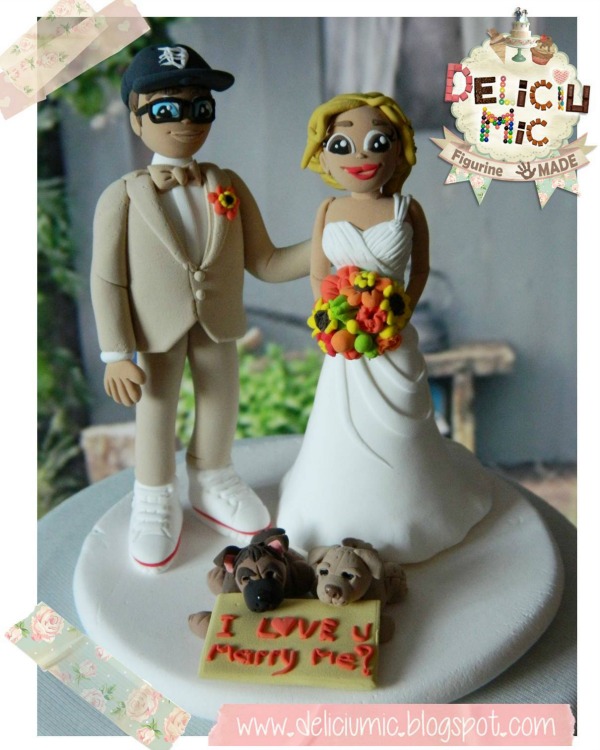 THE CAKE TOPPER