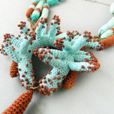 Accesorii cu accente marine