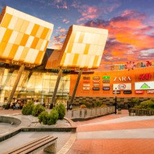 Desenează un shopping bag pentru Sun Plaza!