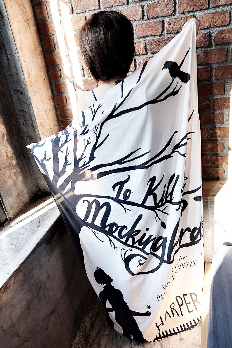 http://www.lostateminor.com/2016/02/16/these-scarves-will-literally-wrap-you-in-your-favorite-book/ 