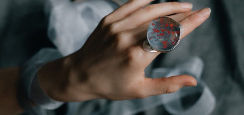 Celina Glass Art: „In my latest collection, rings have become the focal point”